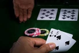 Tampilan antarmuka aplikasi rolingspin yang telah dioptimasi untuk perangkat mobile Android