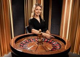 Pengguna memiliki kontrol penuh atas data pribadi di platform rolingspin